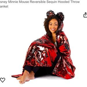 Disney store Minnie Mouse Sequin Hooded Reversible Blanket